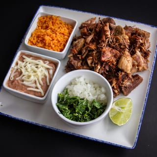 Carnitas Dinner
